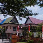 Gedung pengadilan negeri pelalawan sedang dalam tahap penggantian atap